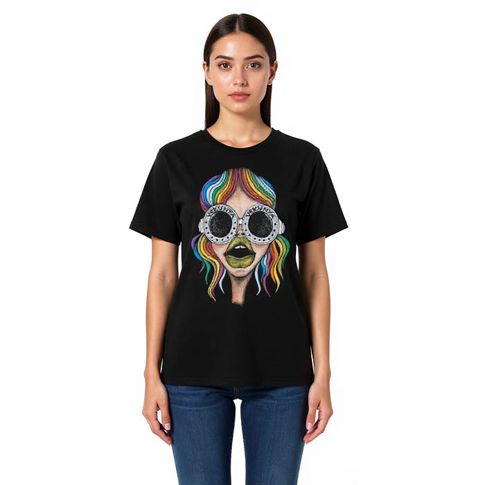 Camiseta pintada a mano por Vekunya con OMG.