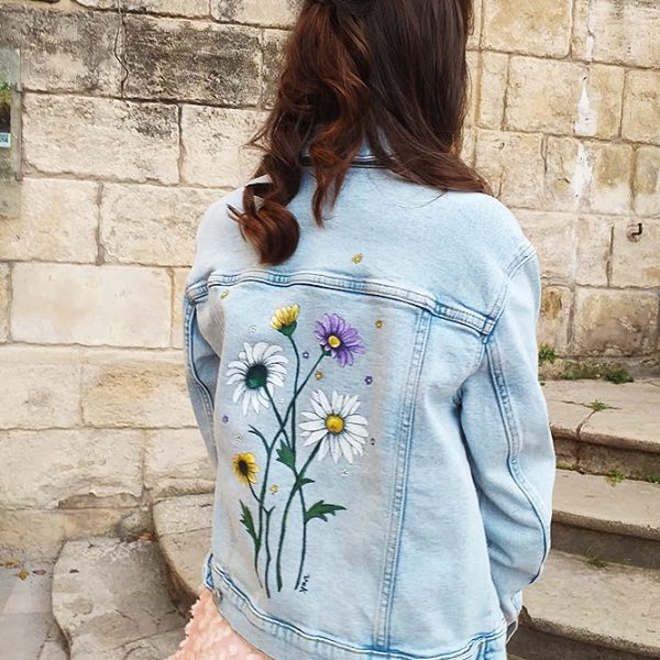 Chaqueta vaquera personalizada para evento.